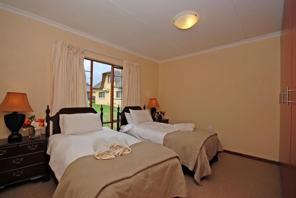 Hoopoe Haven Guest House Chartwell Buitenkant foto